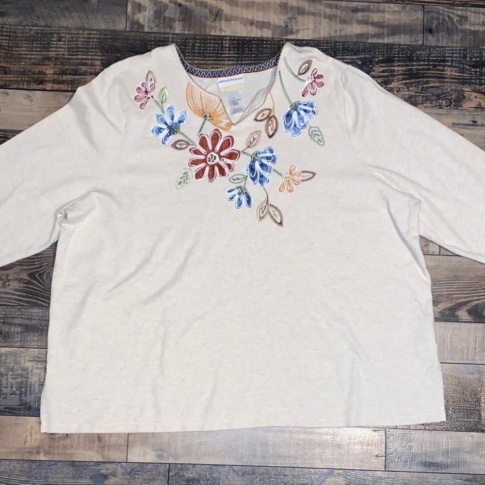 Alfred Dunner Cream Floral Embroidered Long Sleeve Top